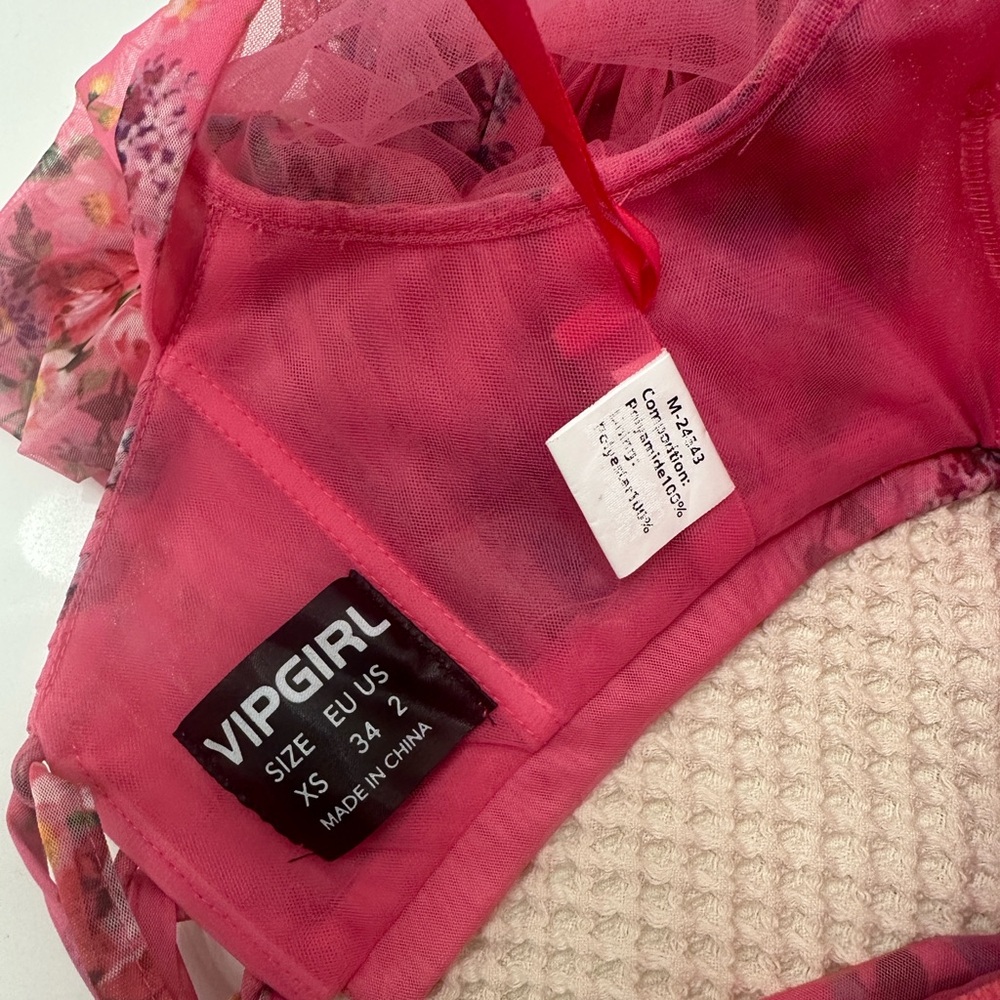 Chic Floral Pink Skirt Set - Picture 7 of 9